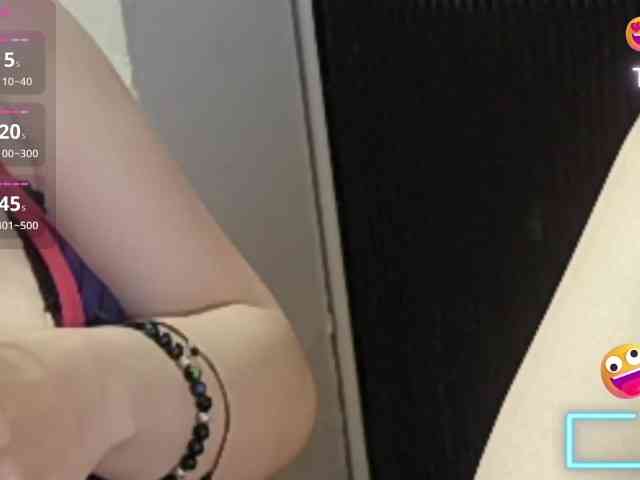 Zeldaprincess77 webcam