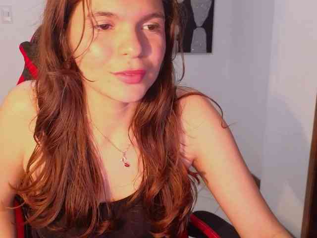 Zeldaprincess77 webcam
