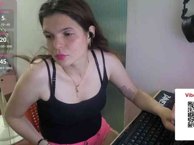Zeldaprincess77 webcam