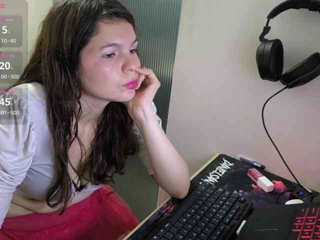 Zeldaprincess77 webcam