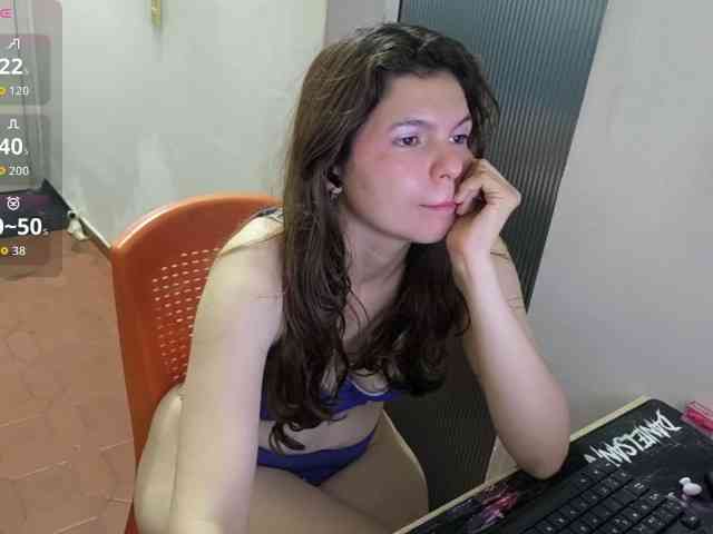 Zeldaprincess77 webcam