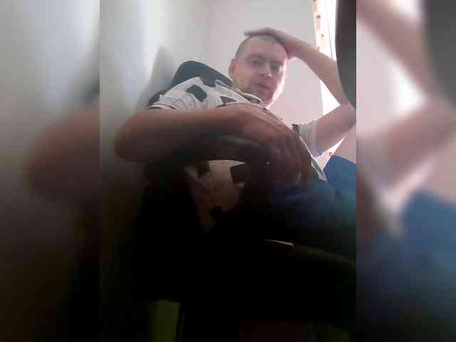 Aleksandr70b Sex Cam Show