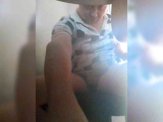 Aleksandr70b Sex Cam Show