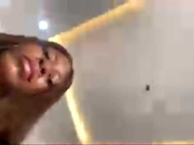 LeylaBrooks live webcam show
