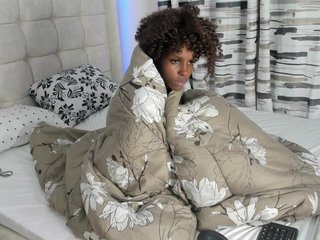 Mistress-Soraya's Live Webcam