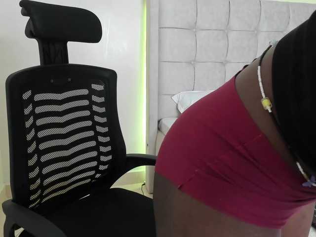 Mistress-Soraya live cam on BongaCams