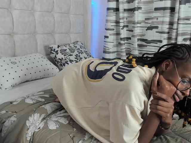 Mistress-Soraya webcam