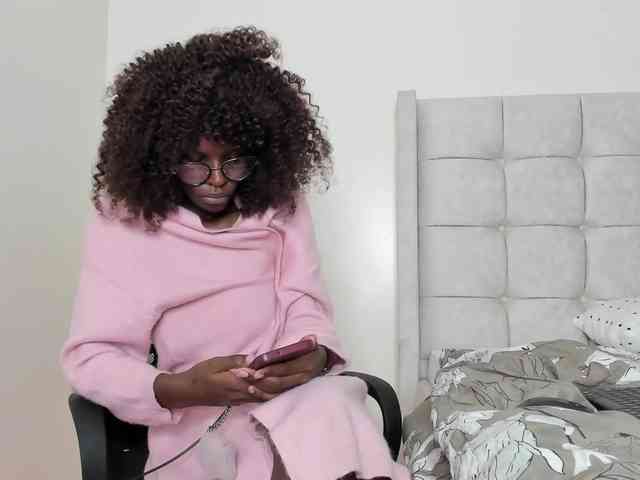 Mistress-Soraya webcam