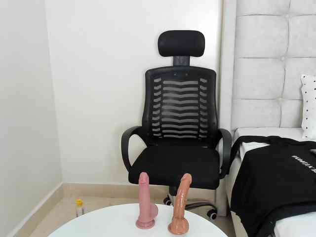Mistress-Soraya webcam