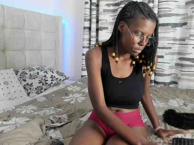 Mistress-Soraya webcam