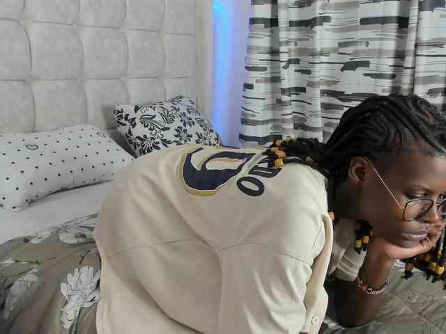 Mistress-Soraya webcam