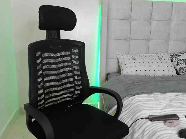 Mistress-Soraya webcam
