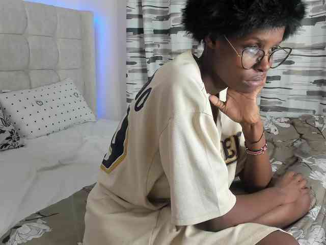Mistress-Soraya webcam