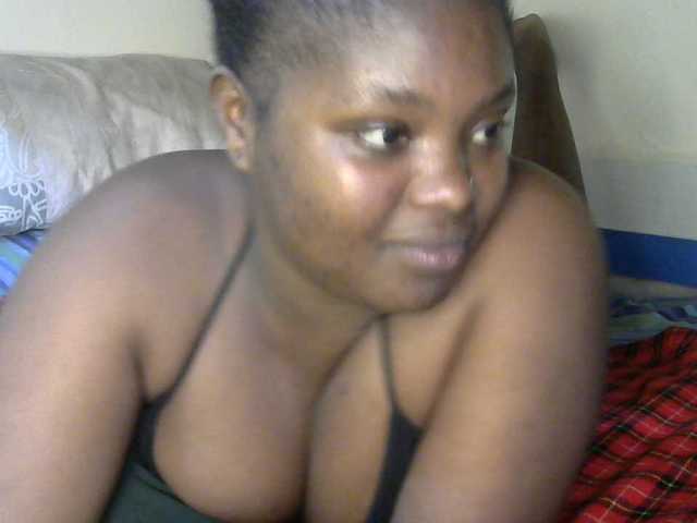 SlutyZari1