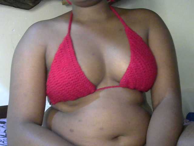 SlutyZari1 live cam on BongaCams