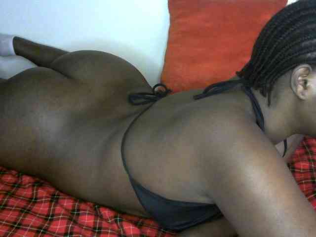 SlutyZari1 webcam