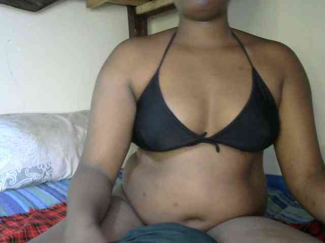 SlutyZari1 webcam