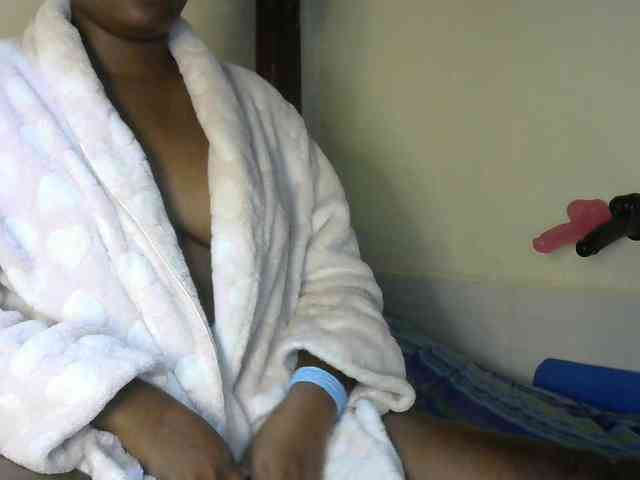 SlutyZari1 webcam