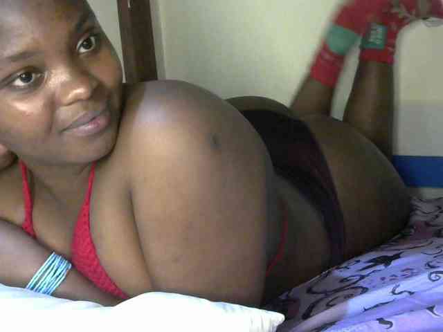 SlutyZari1 webcam
