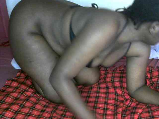 SlutyZari1 webcam