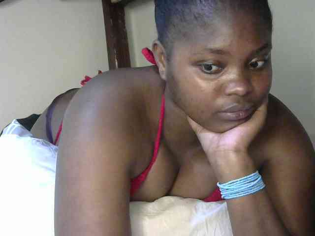 SlutyZari1 webcam