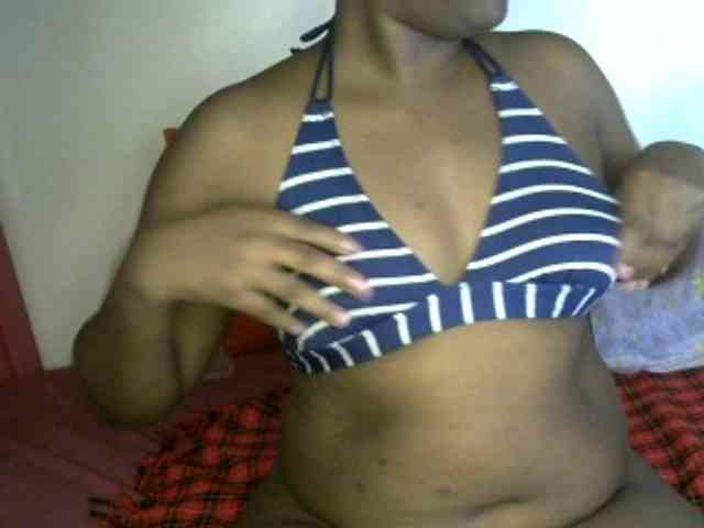 SlutyZari1 webcam