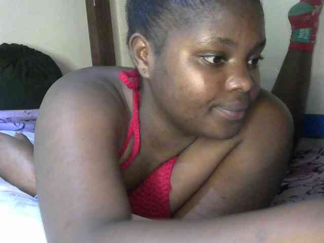 SlutyZari1 webcam