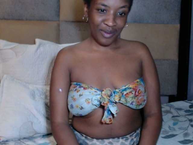 BLACKDIAMOND1821 live cam on BongaCams