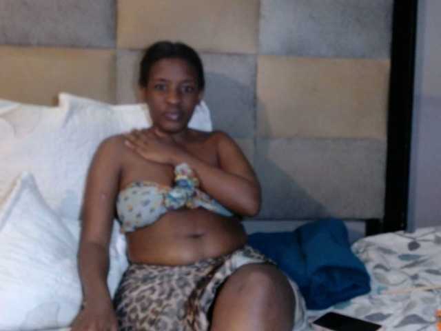 BLACKDIAMOND1821 live cam on BongaCams