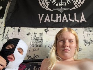 NIKADELE Porn Show