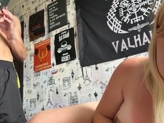 NIKADELE Porn Show