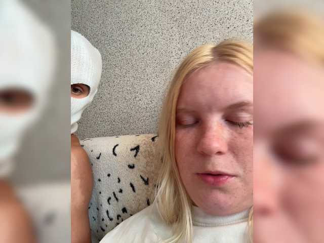 NIKADELE