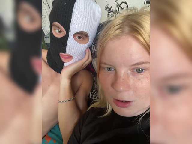 nikadele live show