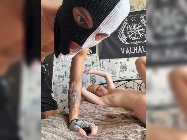 NIKADELE live webcam show
