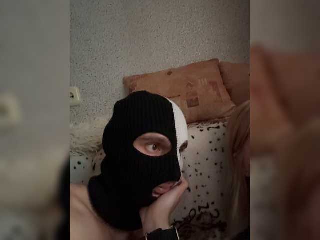 NIKADELE live webcam show