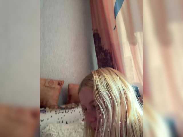 NIKADELE