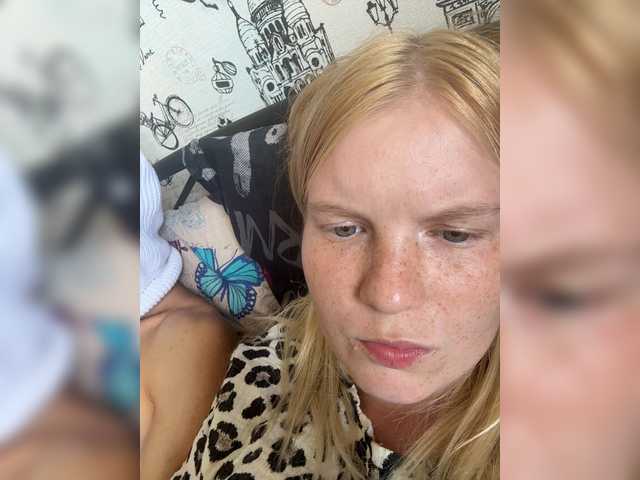 NIKADELE live cam on BongaCams