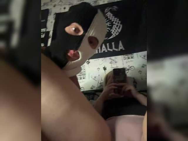NIKADELE live webcam show