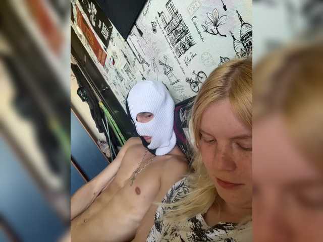 NIKADELE live cam on BongaCams