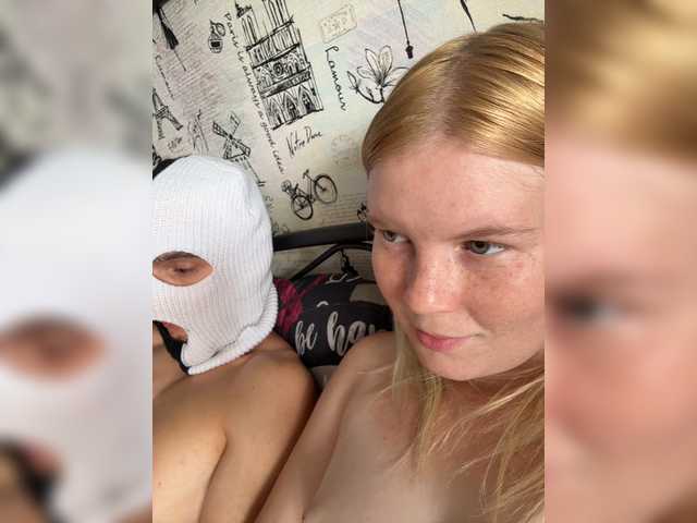 NIKADELE live webcam show