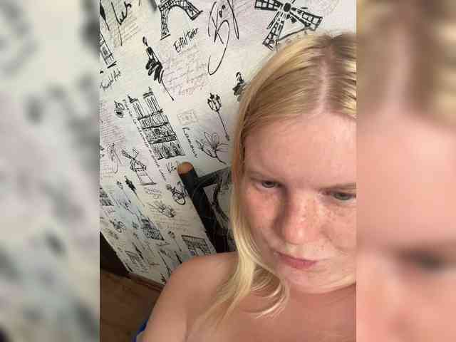NIKADELE webcam