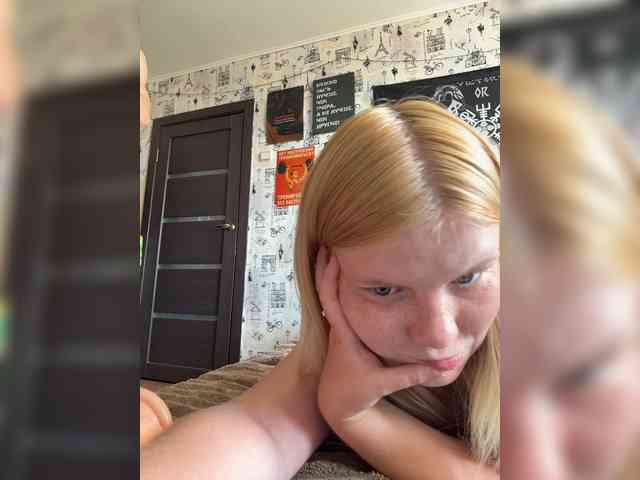 NIKADELE