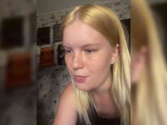 NIKADELE webcam