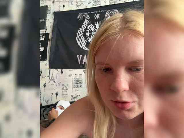 NIKADELE webcam