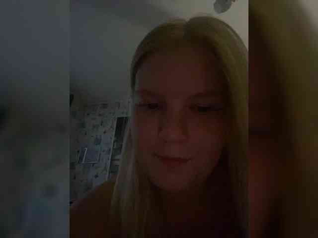 NIKADELE webcam
