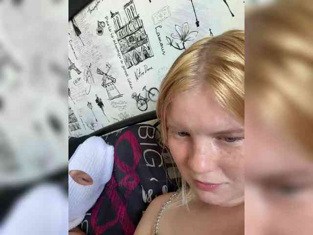 NIKADELE webcam