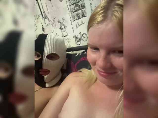 NIKADELE webcam
