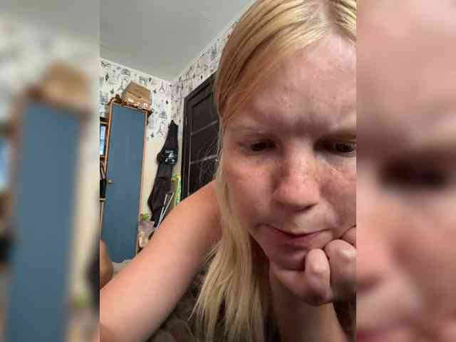 NIKADELE webcam