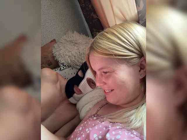 NIKADELE Live Webcam on BongaCams