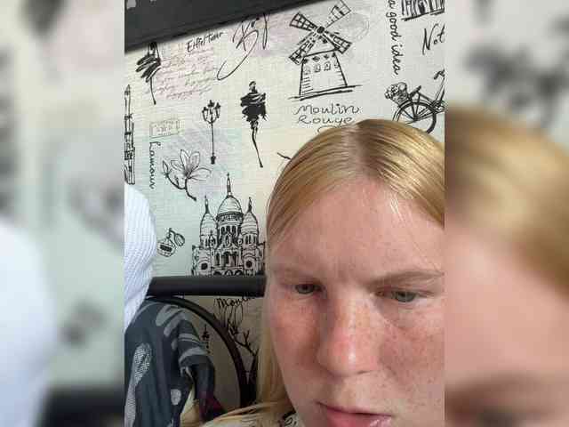 NIKADELE webcam
